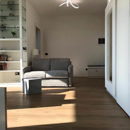Fiera Milanocity View With Terrace Next To Shopping Mall Apartment Екстериор снимка