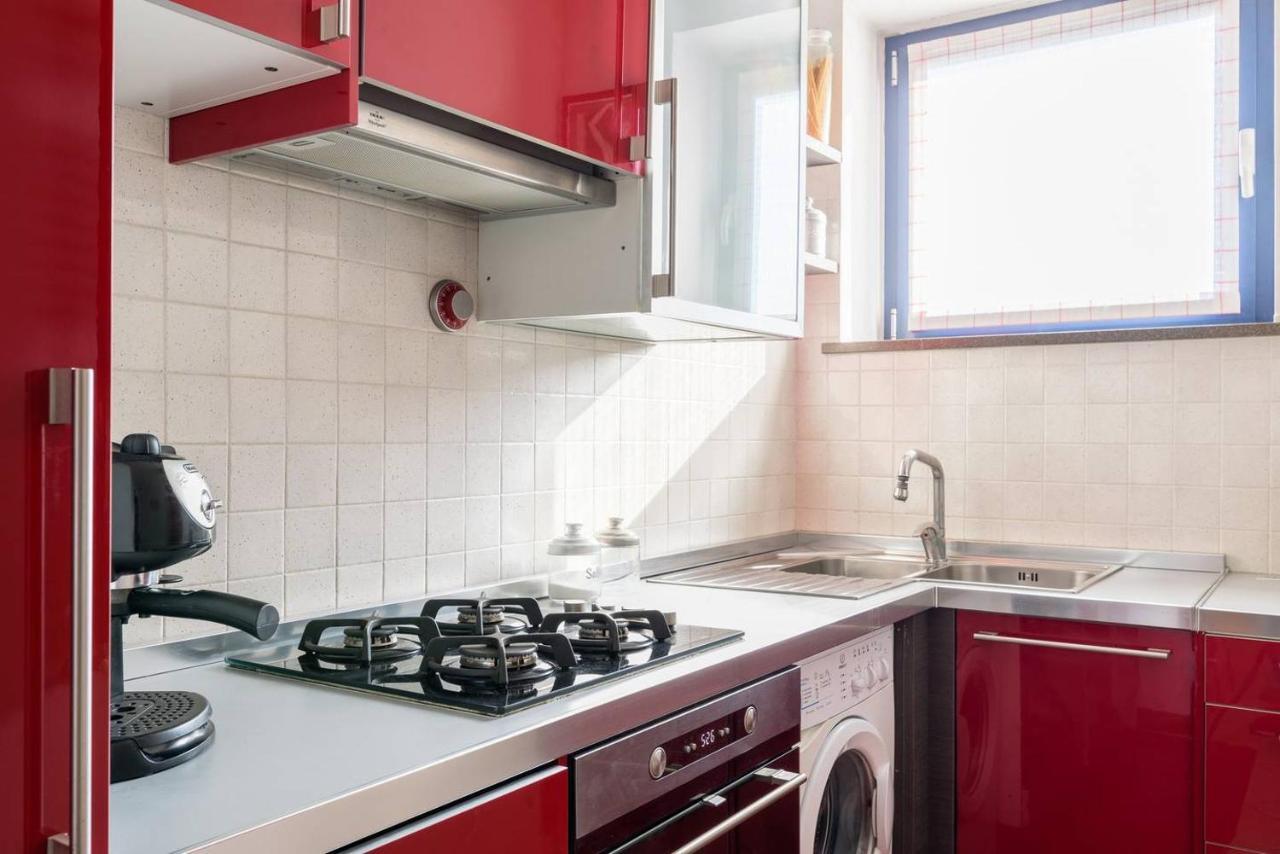 Fiera Milanocity View With Terrace Next To Shopping Mall Apartment Екстериор снимка