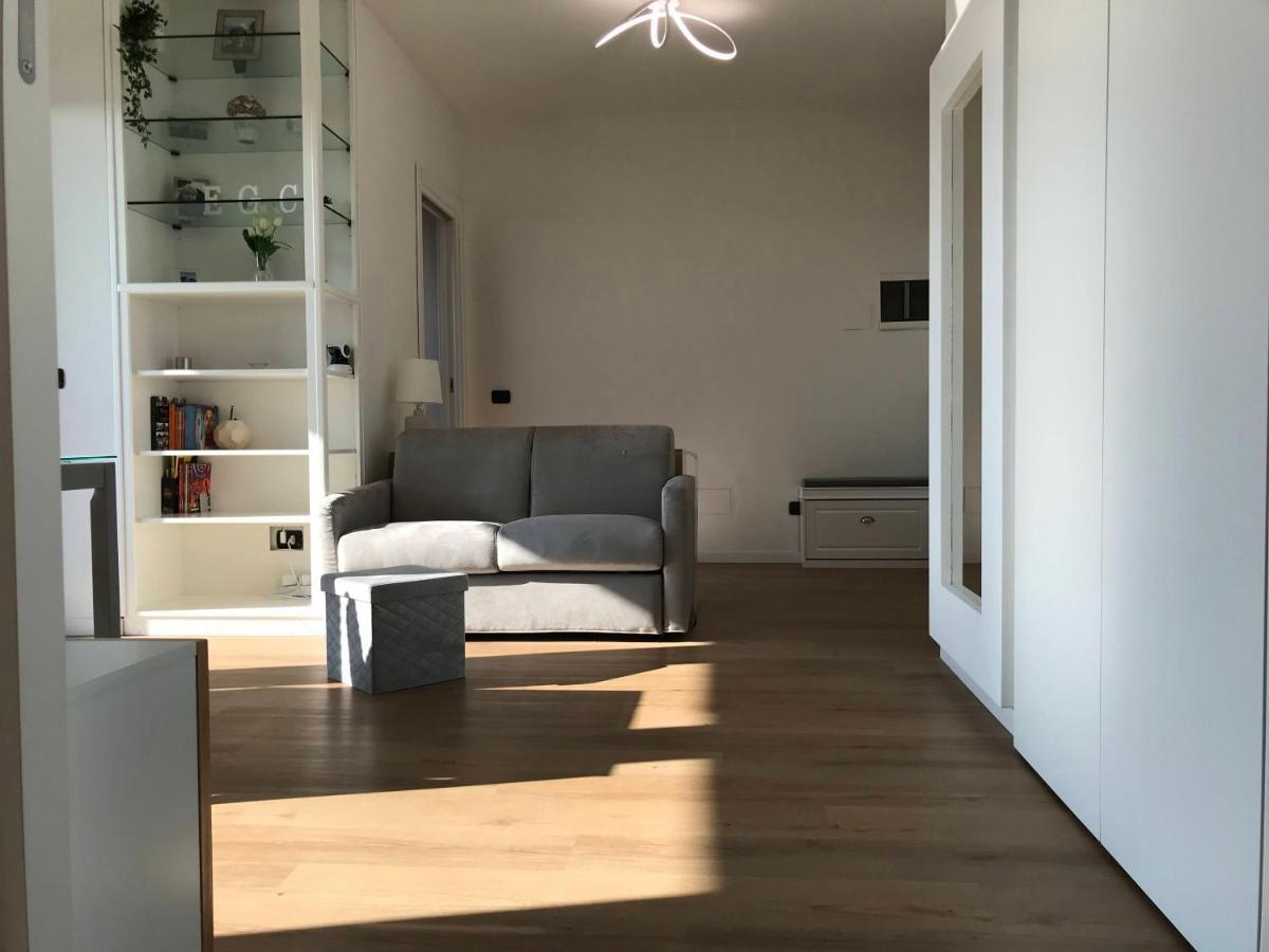 Fiera Milanocity View With Terrace Next To Shopping Mall Apartment Екстериор снимка